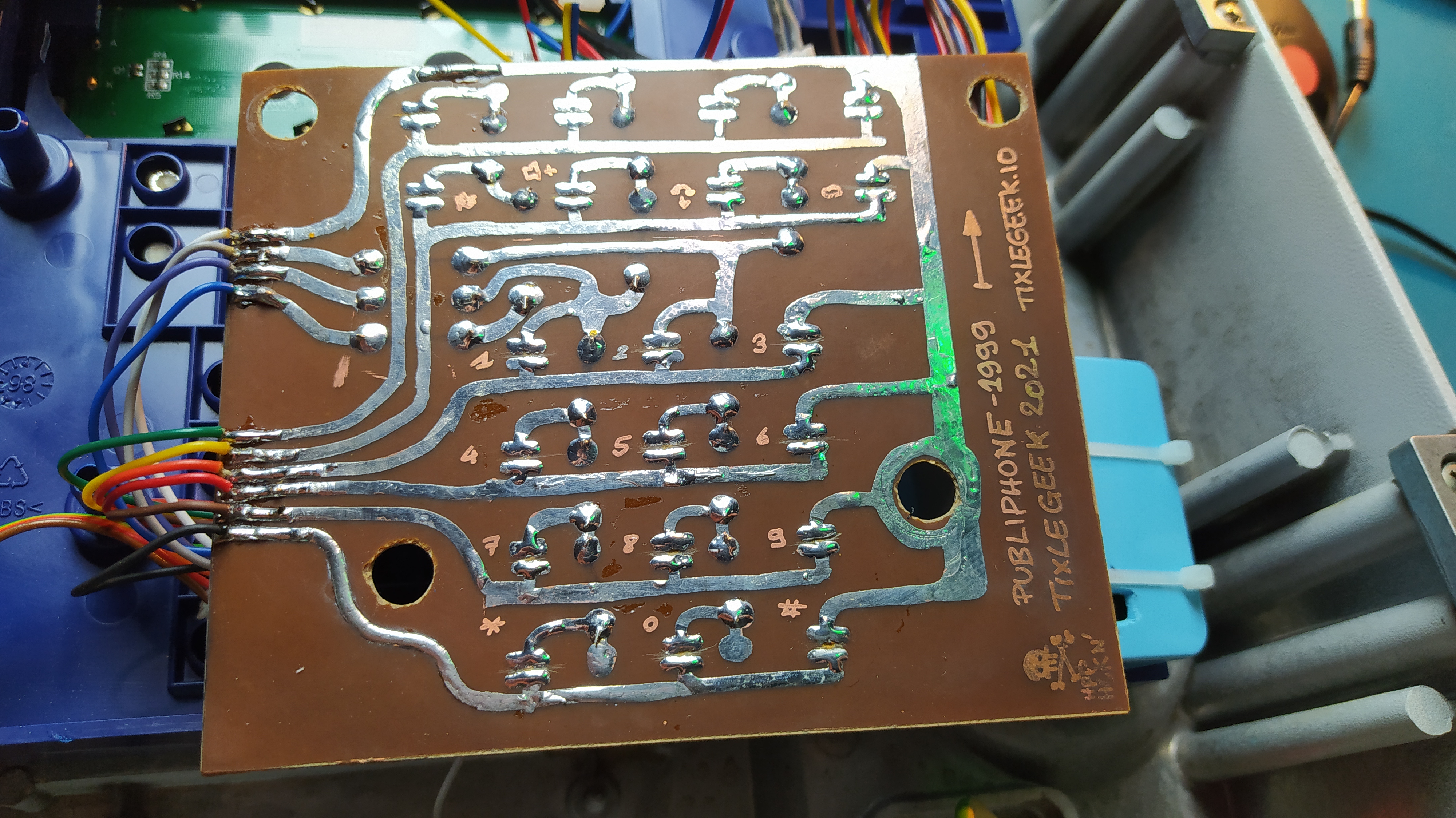 publiphone clavier intérieur